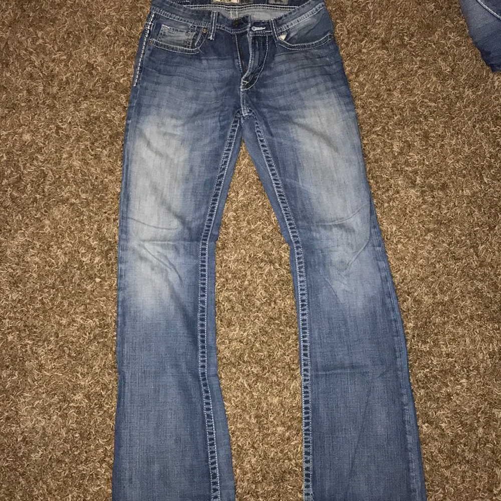 Men’s jeans.